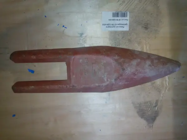 Зуб ковша боковой LONKING CDM 833