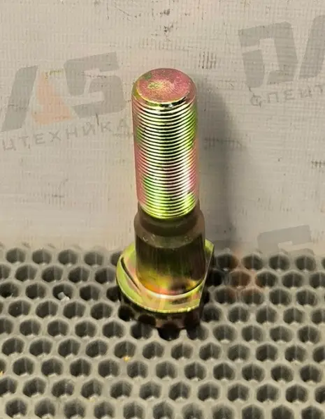 Шпилька крепления колеса LG876 оригинал