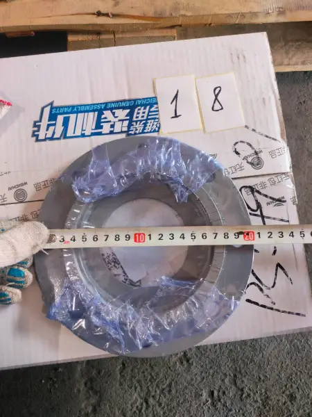 Крышка подшипника соединения рамы верхняя оригинал