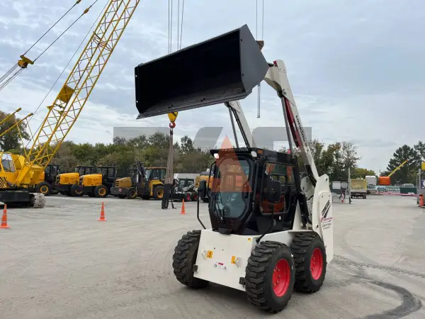 Мини-погрузчик Lonking CDM308 купить в Кемерово