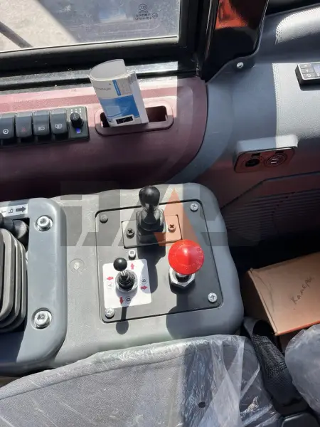 Фронтальный погрузчик Lonking LG863HW купить в Кемерово
