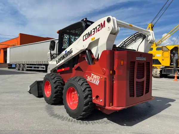 Мини-погрузчик Lonking CDM312M купить в Кемерово
