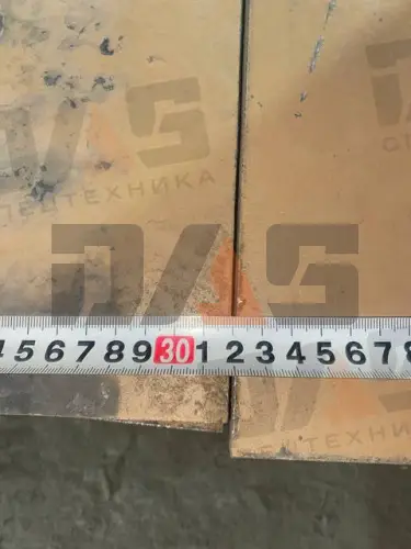 Нож ковша Lonking ZL50C (424х320х30) угольный ковш с отверстиями (СТ45) левый