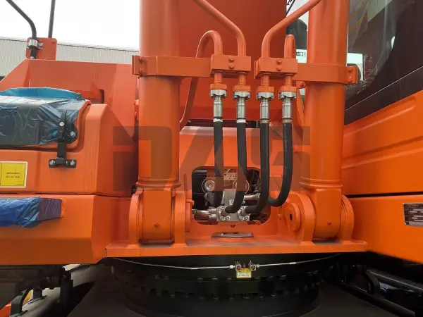 Экскаватор Lonking CDM6490F купить в Кемерово