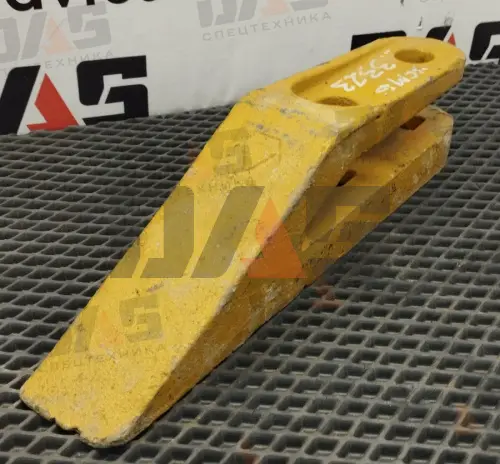 Зуб ковша фронтальный XCMG 300F / 300K / ZL30G