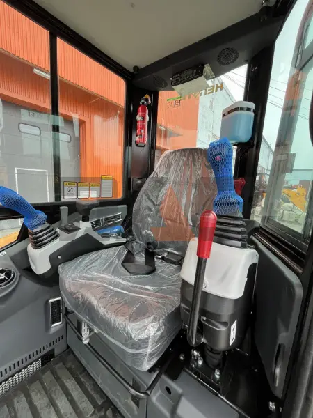 Мини-экскаватор HENGTE HT35 купить в Кемерово