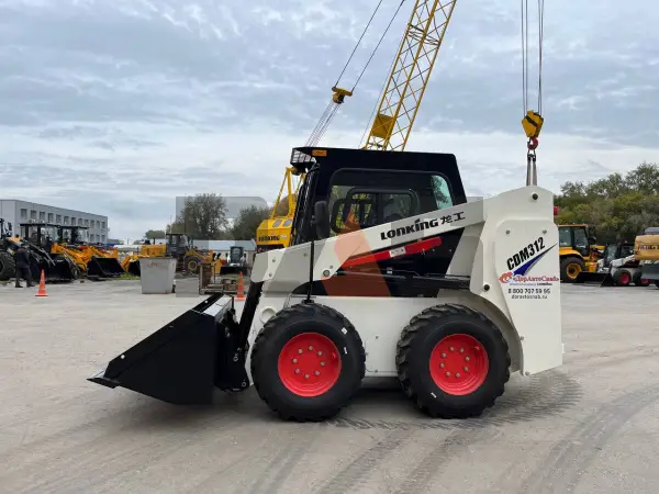 Мини-погрузчик Lonking CDM312 купить в Кемерово